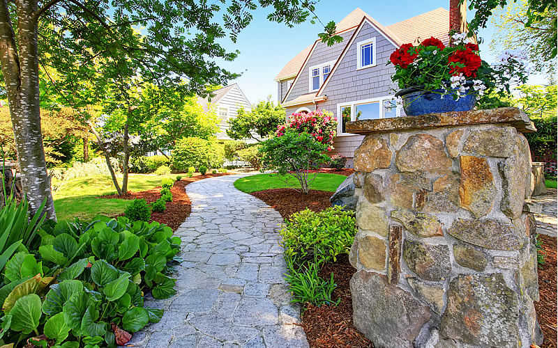 Lightning Landscape Inc - NH Bark Mulch Blowing and Purchase of Bark Mulch